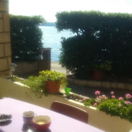 Holiday home Smokvica Viganj